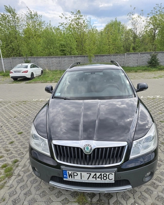 Skoda Octavia cena 32800 przebieg: 272000, rok produkcji 2011 z Władysławowo małe 79